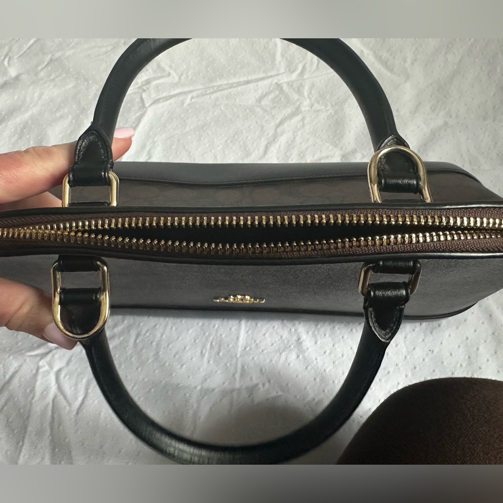 Coach F27584 Signature Dome Satchel Brown Black Gold Hardware - Picture 9 of 10